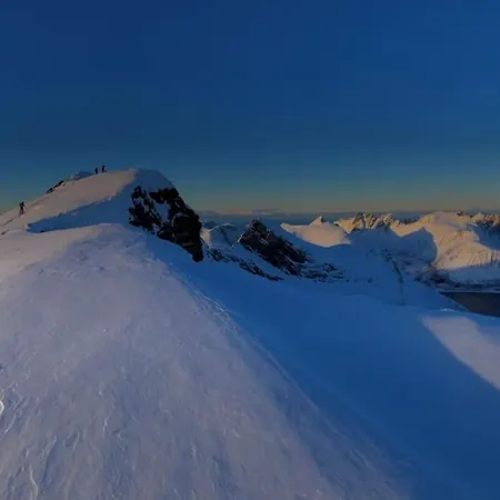 Unique Panorama - Senja Сasa de vacaciones Finnsaeter